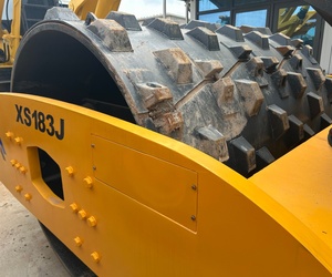Rouleau compresseur d'occasion XS183J avec patins de nivellement XS142J XS145J XS163J XS183J XS203J XS223J XS263J XS263H XS265J et autres machines - Product Image 3