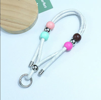 TOLKA Huayang Cordon de poignet en cuir coloré avec breloques perlées, inspiré de la dopamine, pour téléphone, sangle d'appareil photo et sac de tasse