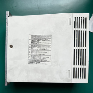 ไดรฟ์ MR-J2S-100A - Product Image 1