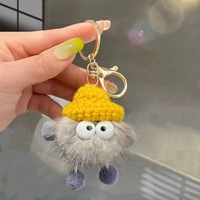 En gros, porte-clés, pendentif elfe, breloque de sac et breloque de sac à dos en fausse fourrure de vison mignonne en forme de briquette