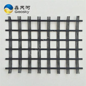 Đen Bazan Polyester <span class=keywords><strong>geogrid</strong></span> lưới 60kn Pet hai trục geogrids cho nhựa đường gia cố đường xây dựng đất ổn định - Product Image 3