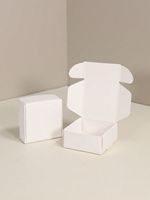 Boîte en carton biodégradable haut de gamme avec logo personnalisé et image élégante pour l'emballage de bougies, aliments et tasses à thé pour boutique