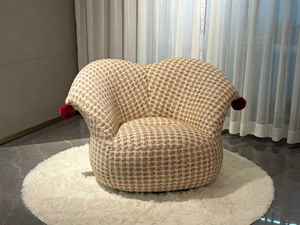 <span class=keywords><strong>Fauteuil</strong></span> d'appoint en tweed vintage en forme de cœur avec décor pompon - <span class=keywords><strong>Canapé</strong></span> simple rembourré doux <span class=keywords><strong>pour</strong></span> salon - Product Image 1