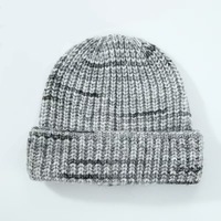 Bonnet d'hiver tricoté personnalisé en acrylique, doux et chaud, avec logo brodé et patch tissé, pour hommes et femmes, vente en gros OEM