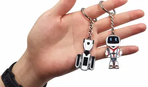 أزياء معدنية مخصصة روبوت نموذج الصلب لينة سلسلة مفاتيح مطلية حلقة رئيسية/مفتاح حامل/كيرينغ