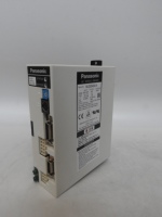 Servoaccionamiento Pana Sonic MSDB083A1A MFDKT5440 MFDHT5440NA1 MFDHT5440N01 MEDHT4430N04 MFDHT5440BA1