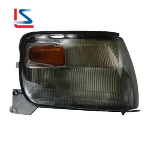 Góc Đèn Cho Mitsubishi L300 1993 4G63 PO3W Ánh Sáng Lần Lượt MB907017 MB907018