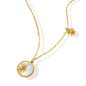 INS French Daisy Flower Necklace 18k Gold Plated Stainless Steel Chain Natural White Shell Round Pendant Necklaces