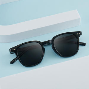 Farrell Lunettes de soleil polarisées rectangulaires pour femmes UV400 à monture complète bloquant la lumière bleue haut de gamme été 2022 - Product Image 2