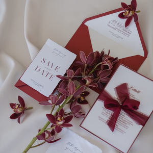 Suite d'invitations de mariage de luxe en papier gaufré avec impression Vanille, logo personnalisé, lettrage élégant, design classique, personnalisable, formel - Product Image 4