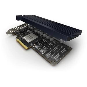Unidad de Estado Sólido para Servidor Empresarial PM1725B 1.6T, Tipo Tarjeta PCIE HHHL con Interfaz SAS, Almacenamiento Interno - Product Image 4
