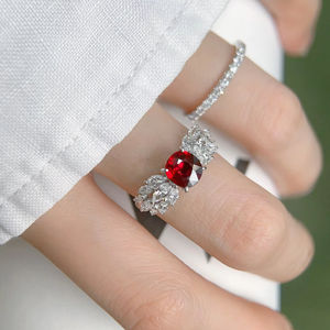 مجوهرات Lanphear راقية ذهبية عيار 18 قيراط أحجار كريمة الياقوت خواتم لزفاف النساء الماسي وحلقة راقية بدماء الحمام الطبيعية - Product Image 3