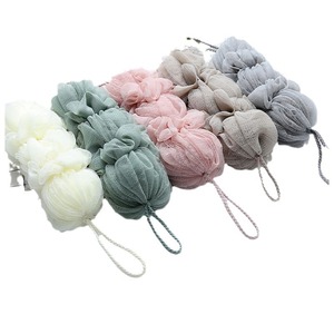 ฟองน้ำอาบน้ำแบบยาว 53x13 ซม. นุ่มสัมผัสได้ แบ่งออกเป็นสามส่วนสำหรับการอาบน้ำและทำความสะอาดผิวหน้า - Product Image 4
