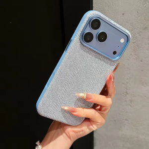 Funda Magnética de Lujo con Textura Tejida para iPhone 18 17 16 15 Pro Max, Carcasa Protectora Magnética Antigolpes con Acabado de Tela - Product Image 1