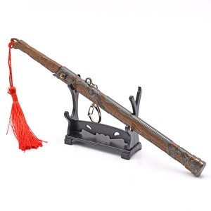 LLavero de modelo de espada indómita de Anime caliente chino de 22cm, llavero de aleación de Zinc y Metal, artesanía creativa, regalo de prensa automática - Product Image 4
