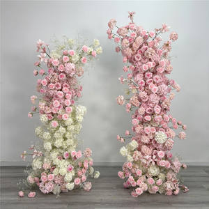 ซุ้มแต่งงานสไตล์โมเดิร์นปรับแต่งได้ ประดับด้วยดอกไม้ผ้าไหม ซุ้มโค้งประดิษฐ์ทรงแตร สวยงามสง่างาม สำหรับตกแต่งฉากหลัง - Product Image 1