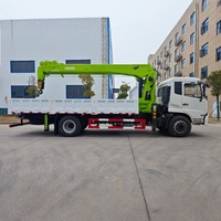 Grue à flèche montée sur camion DFL de 12 tonnes à 5 sections avec une hauteur de levage maximale de 21 mètres et une cabine semi-couchette