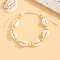 Bracelet ajustable fait main en perles bohèmes et coquillages naturels, motif vie marine, style plage océanique, cadeau pour femme
