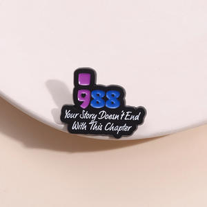Broche en métal «Votre histoire ne se termine pas avec ce chapitre» pour décorer vêtements et accessoires - Product Image 4