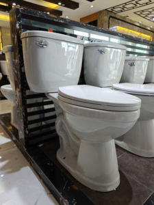 Inodoro comercial de cerámica moderno de <span class=keywords><strong>dimensiones</strong></span> estándar fácil de limpiar, vaso sanitario S-Trap de 305mm para hoteles y baños - Product Image 2