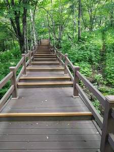 Madera de plástico impermeable para exteriores, reemplazo de madera y WPC, tablero de plástico PE resistente a los rayos UV - Product Image 5