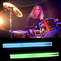 Beat 5A Leuchtende Drumsticks im Dunkeln, Nylon-Drumsticks mit Lichteffekt, Rutschfeste Leuchtende Trommelstöcke, Schlagzeuger-Geschenk für Erwachsene und Anfänger