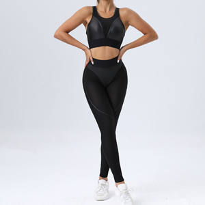 Logo kustom Gym dua potong ukuran besar pakaian olahraga Crop Top Legging Set Olahraga untuk wanita - Product Image 4