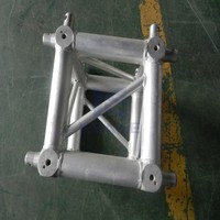 Structure Modulaire en Alliage d'Aluminium Truss-075 pour Scène - Cube d'Angle Portable Robuste pour Éclairage LED à Installation Rapide
