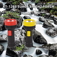 Lampe torche LED à super luminosité alimentée par piles AA, corps en ABS, pour une utilisation en cas d'urgence