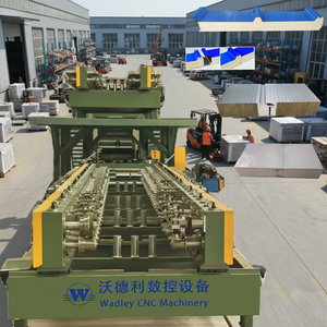 เครื่องขึ้นรูปแผ่นหลังคาและผนังแซนด์วิชแบบอัตโนมัติเต็มรูปแบบ สายการผลิตแผ่นแซนด์วิช EPS แบบรีดเย็น - Product Image 1