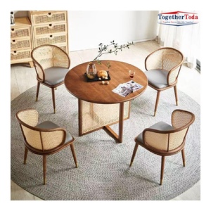 Ensemble table et chaises en rotin tressé pour petits espaces, plateau rond en bois, chaises d'appoint en rotin naturel pour petites salles de séjour - Product Image 1
