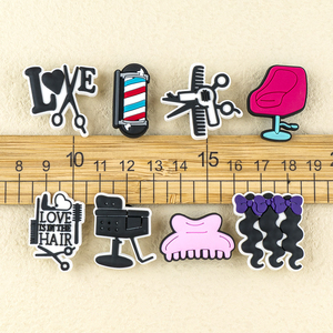 Instrument de musique PVC Charms de chaussures Guitare Piano Microphone Notes Design Sabots Accessoires de décoration pour mélomanes - Product Image 4