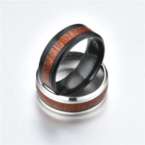 Wholesale Hot Selling 8MM Wood Grain Inlaid <strong>Ring</strong> Jewelry <strong>Men</strong>' <strong>s</strong> Stainless Steel Wooden Couple <strong>Rings</strong> for <strong>Men</strong> and Women - Product Image 5