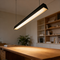 Nouvelle conception de luminaire suspendu linéaire LED en aluminium 36W/40W, garantie 5 ans, CRI 90, indice de protection IP44, éclairage intérieur résidentiel à intensité variable