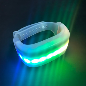 LSD B605B 2026 Nuovo Braccialetto Luminoso Moderno in <span class=keywords><strong>Silicone</strong></span>, Fascia Fluorescente Personalizzabile per Feste e Concerti, Smart DMX - Product Image 4
