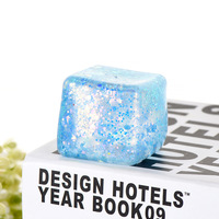 Balle anti-stress en caoutchouc souple en forme de cube de glace, saveur maltose, à rebond lent, jouet de décompression, bonbon à tirer et à étirer saveur maltose