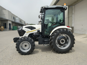 <span class=keywords><strong>Tracteur</strong></span> de <span class=keywords><strong>tondeuse</strong></span> à gazon <span class=keywords><strong>Moteur</strong></span> YTO 70HP <span class=keywords><strong>Tracteur</strong></span> agricole Cabine AC <span class=keywords><strong>Tracteur</strong></span> à 4 roues - Product Image 5
