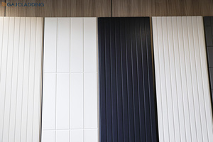 Material de Revestimiento de Fachadas de Edificios Moderno y Pulido de Primera Calidad, Paneles de Fibrocemento Pre-Revestidos con Ranuras, Blancos y Negros, para Revestimiento de Paredes Exteriores - Product Image 2
