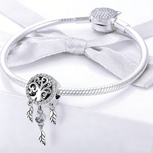 Colgante de hoja estilo bohemio chapado en plata con dije atrapasueños de circonita para mujer, regalo - Product Image 2