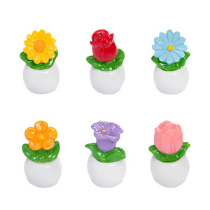 กระถางดอกไม้เรซินขนาดเล็กพร้อมดอกไม้หลากสีสันสำหรับตกแต่งสวนบนโต๊ะ - Product Image 3