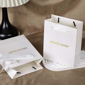 Custom Paper <b>Bag</b> for Clothes Luxury Cardboard Shopping Business <b>Gift</b> <b>Bags</b> With Your Own Logo - Product Image 1