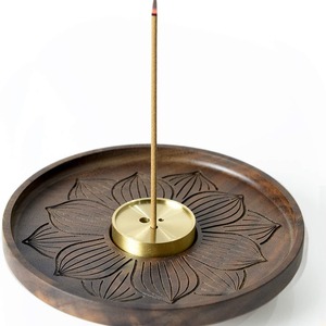 Support d'encens moderne en bois de santal massif de qualité supérieure, écologique, pour 4 bâtonnets, avec cendrier, pour méditation, prières à domicile, printemps-été - Product Image 5