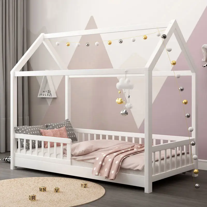 Chambre de fille en bois de pin, lit blanc pour enfants avec barrière
