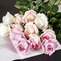 Fleurs artificielles en mousse douce au toucher, roses en soie, Couronne du Prince Mei, décoration pour salon, table à manger, hôtel ; Bouquet de mariage