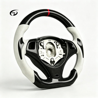 Volant personnalisé en fibre de carbone et cuir pour BMW E82 E87 E90 E92 E93, amélioration de l'intérieur pour les voitures de la série E