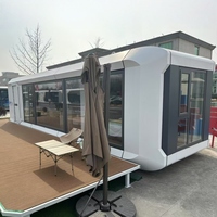 Capsule de camping préfabriquée de luxe, design élégant, pratique et personnalisable, homologuée CE, fabrication chinoise