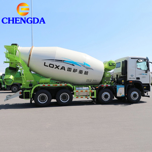 <span class=keywords><strong>Camion</strong></span> <span class=keywords><strong>malaxeur</strong></span> à béton Foton GTL <span class=keywords><strong>8x4</strong></span> de 12 m³ d'<span class=keywords><strong>occasion</strong></span> en excellent état avec chargement et déchargement autonomes pour le transport - Product Image 1