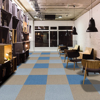 Dalles de moquette tuftées commerciales en bitume PP, tissées à la main, fabriquées à la machine, tapis d'intérieur et d'extérieur, tapis de sol, tapis de voiture, tapis de prière