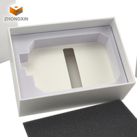Couvercle en carton rigide personnalisé accepté et boîte de base accessoires universels emballage cadeau boîte d'emballage de téléphone portable pour l'électronique