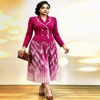 Robe plissée Miyake grande taille à imprimé géométrique dégradé, style blazer croisé à revers crantés, livrée rapidement